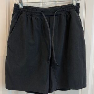 Men’s Lululemon shorts